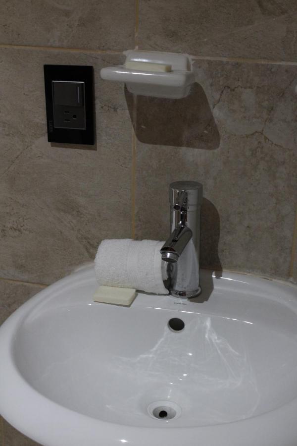 Casa Diez-59 Capital Hotel *