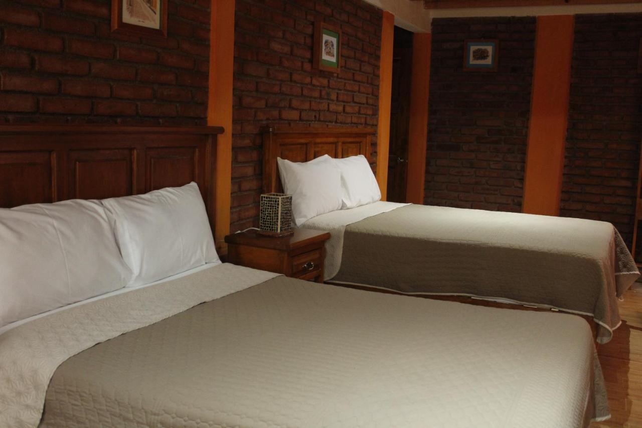 Casa Diez-59 Capital Hotel